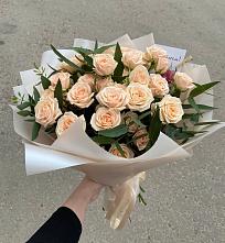 Букет Кремовые розы Латте в Выкопанке